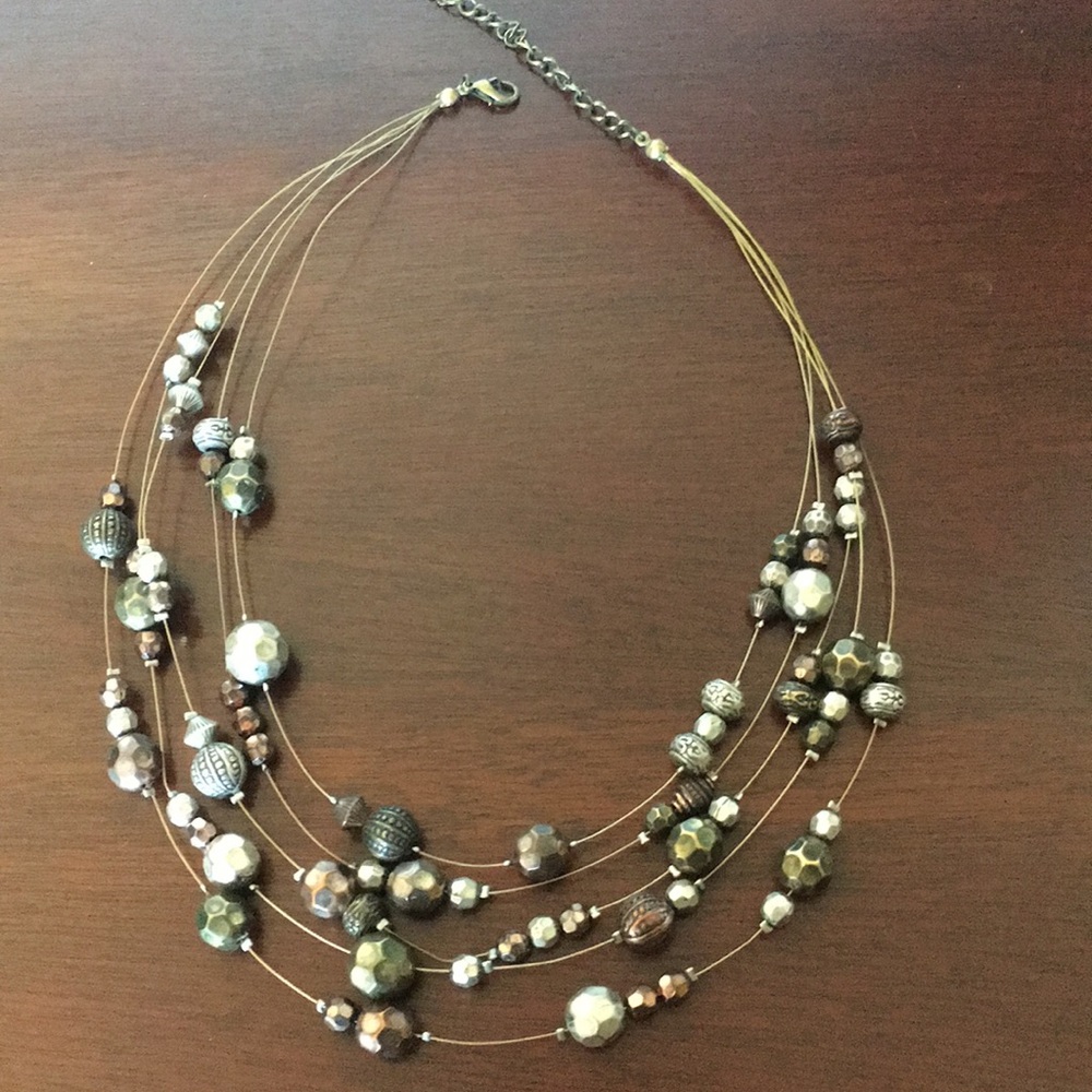 Multi strand neckless